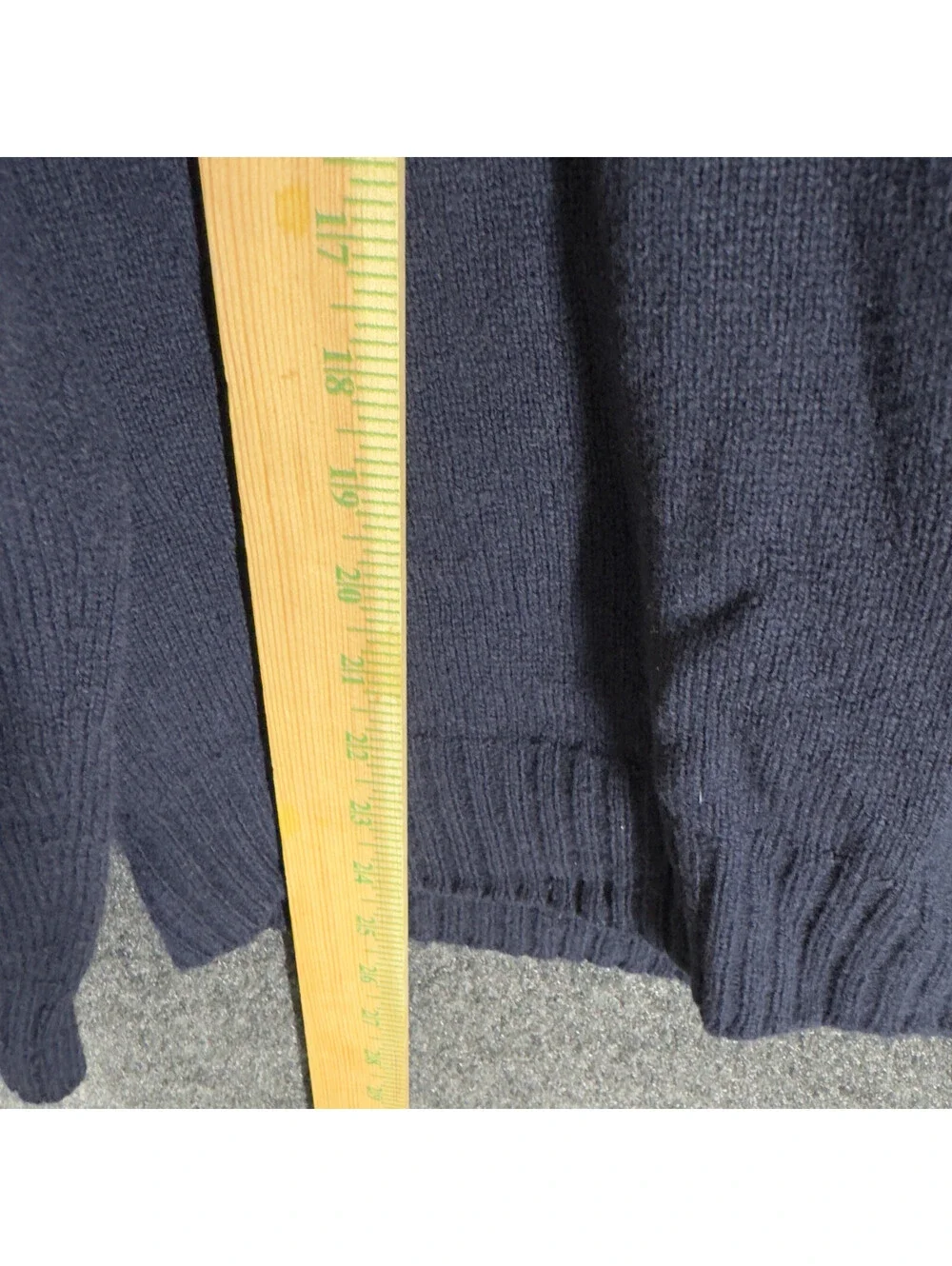 Lands' End Sweater Pullover Men M Medium Blue Knit V-Neck Long Sleeve Soft Cozy